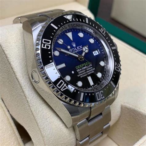 rolex deepsea prima serie blu nero quando è uscito|Rolex Deepsea: Recensione, caratteristiche e prezzo.